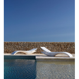 Translates to: Chaise longue Zoe