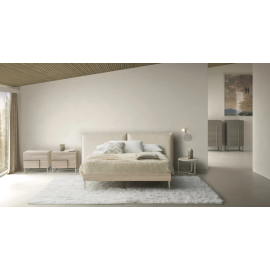 Lit en bois avec tête de lit rembourrée Chloè Devina Nais