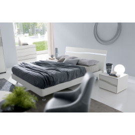 Moderna cama matrimonial con cabecera LED Infinity Onda