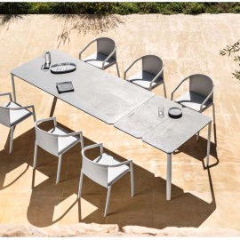 Ausziehbarer Tisch für den Innen- und Außenbereich Push